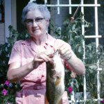 MomsFishAug29_1963_1PM_2